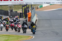 enduro-digital-images;event-digital-images;eventdigitalimages;mallory-park;mallory-park-photographs;mallory-park-trackday;mallory-park-trackday-photographs;no-limits-trackdays;peter-wileman-photography;racing-digital-images;trackday-digital-images;trackday-photos